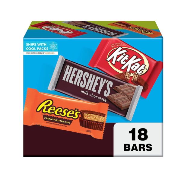 HERSHEY'S, KIT KAT and REESE'S Assorted Milk Chocolate, Halloween Candy Variety Box
